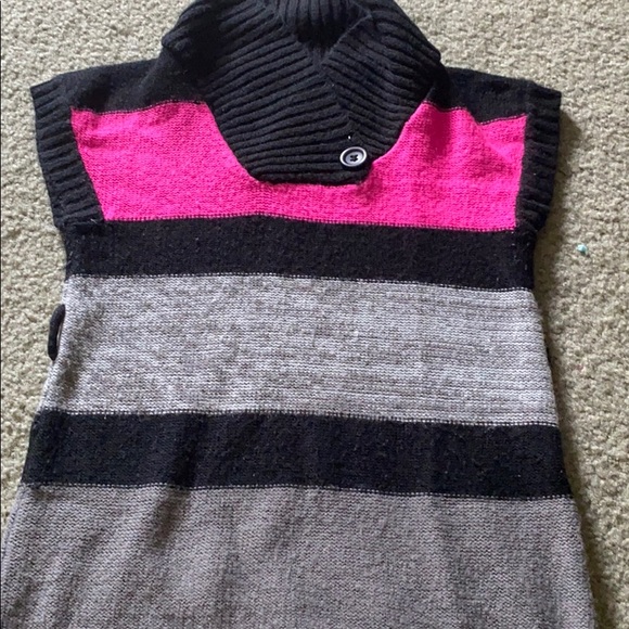 Tunic Length Sweater - Picture 2 of 4